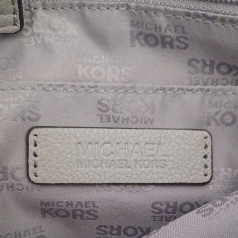 Michael Kors Gray Leather Handbag- HB272 - Picture 7 of 7